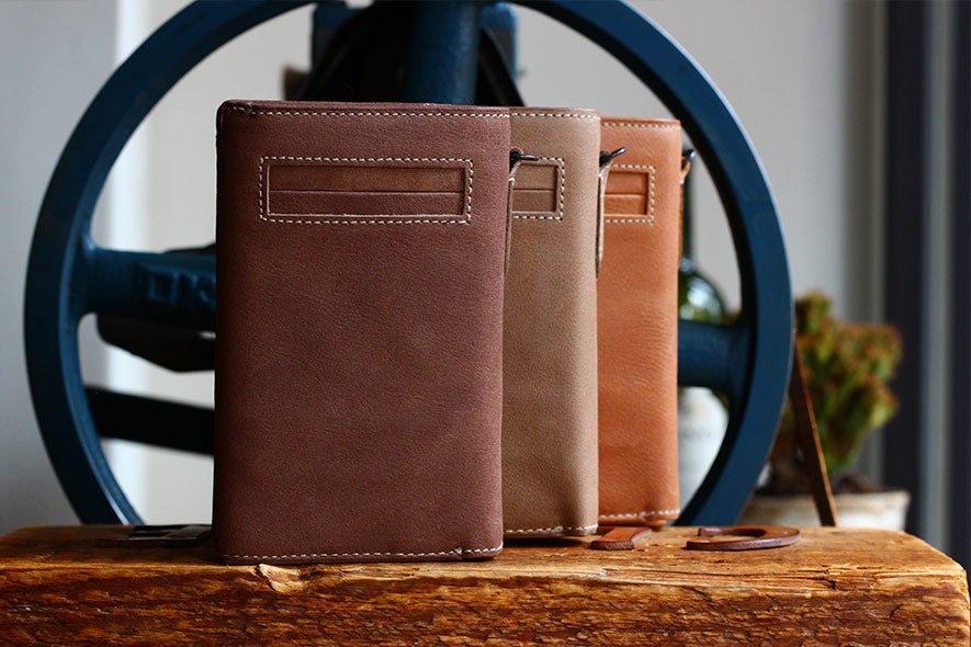 Curious 縦型折財布 CORBO.式コインケース付 | 【公式】CORBO. Online-Shop
